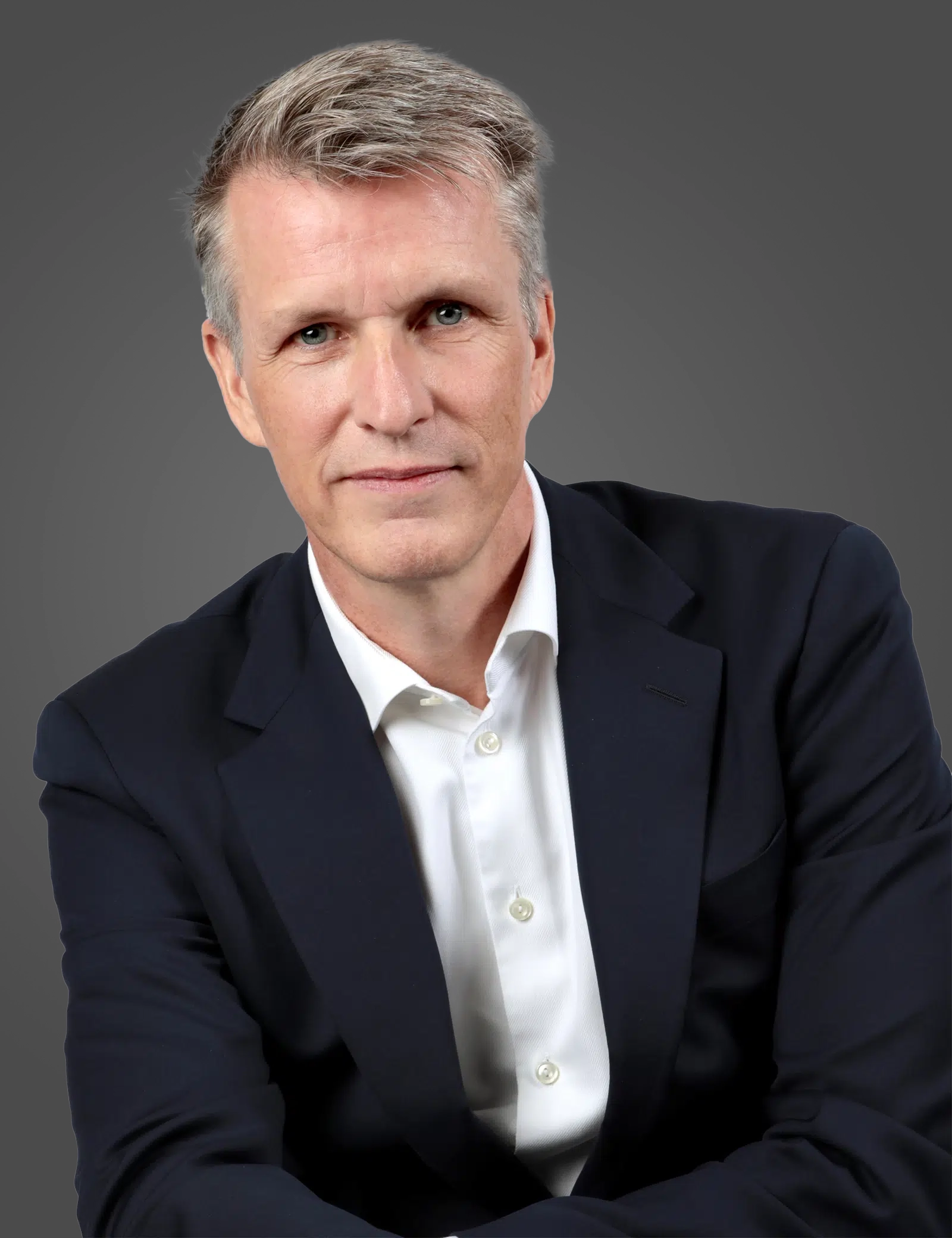 Mike-Dewdney-Director-Cloud-IT Mike-Dewdney-Director-Cloud-IT